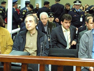 Σάββας και Χριστόδουλος Ξηρός & Νίκος Ρωμανός: Όταν οι τρομοκράτες παίρνουν άδεια